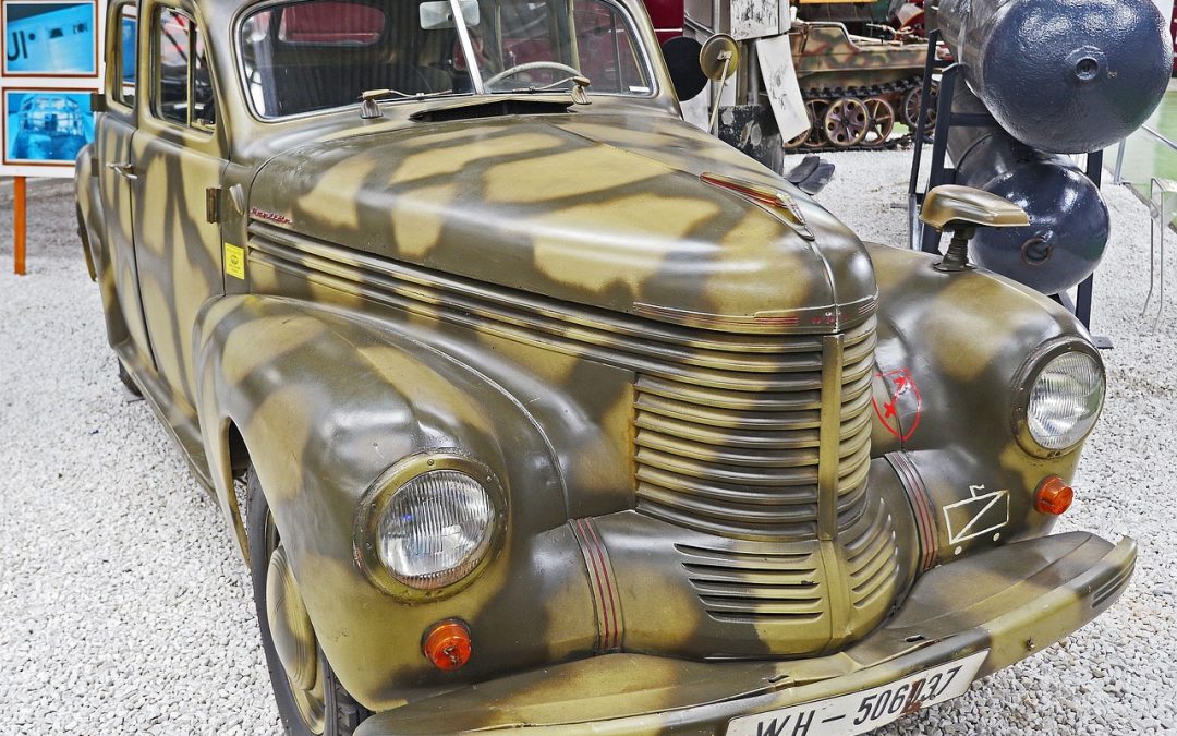 Dinas Damkar Sukoharjo Bantu Tabrakan Kendaraan di Perbukitan